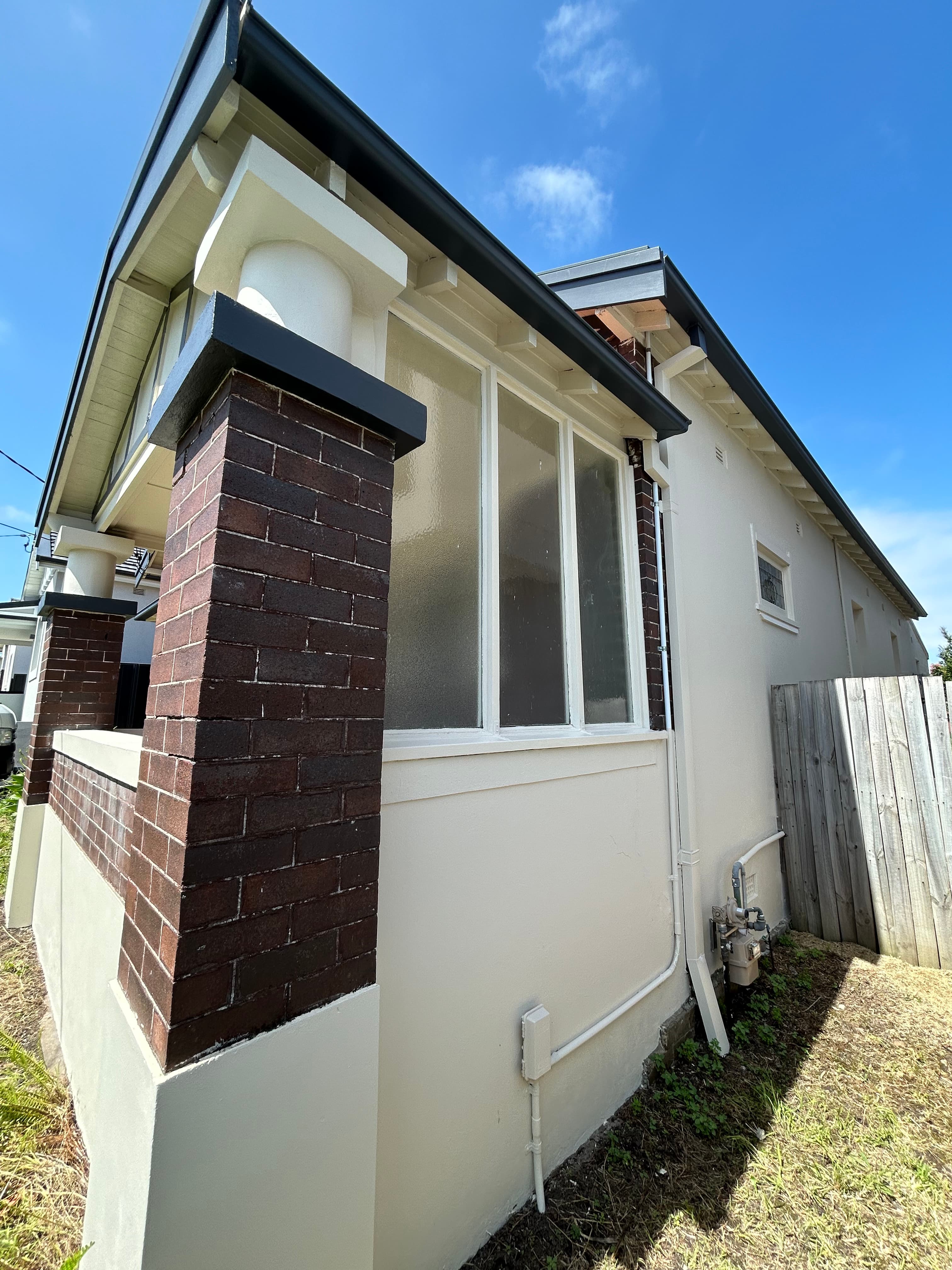 Earlwood side window and exterior wall after repainting
