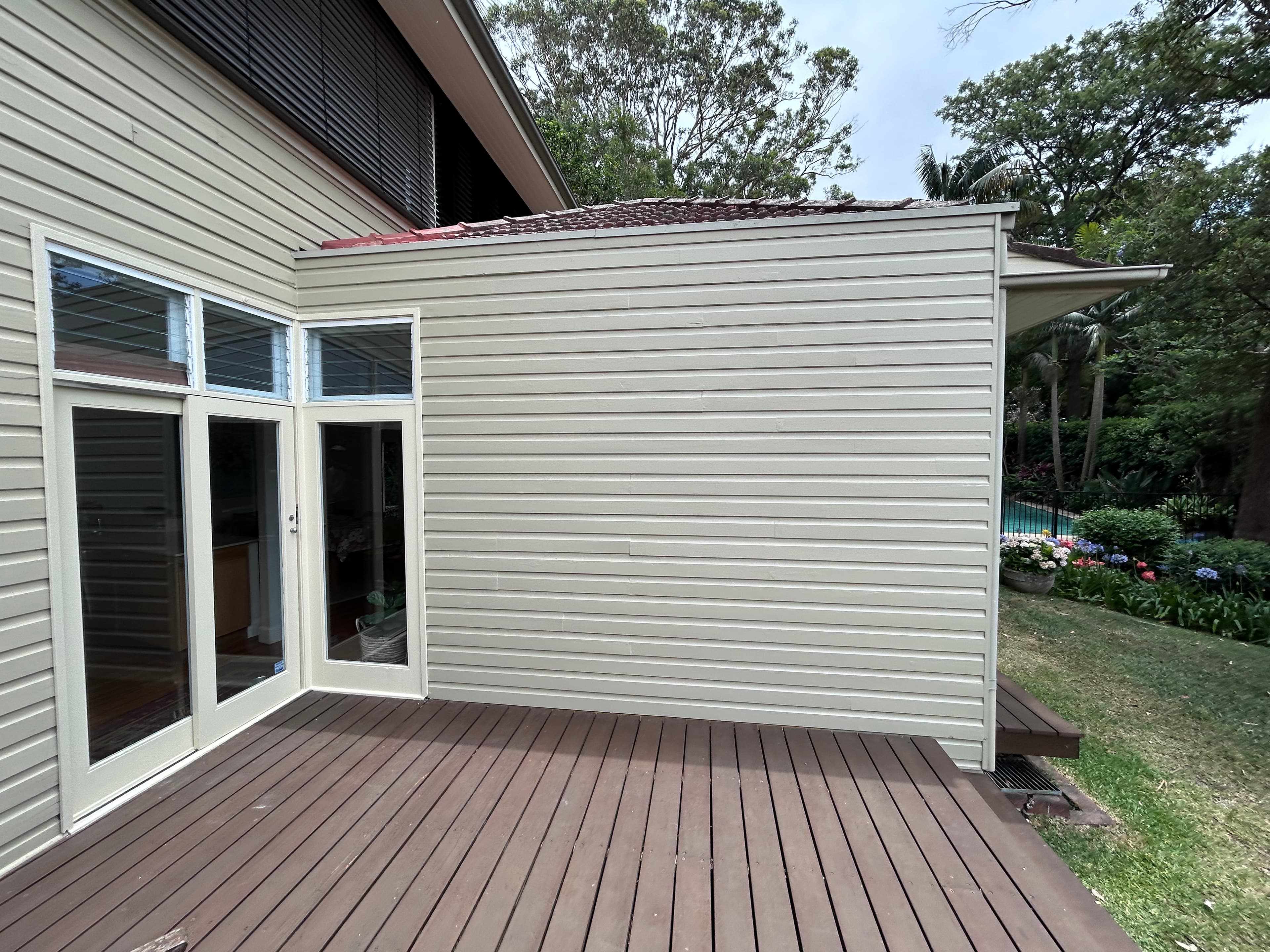 Lindfield rear exterior wall and window trim after repainting