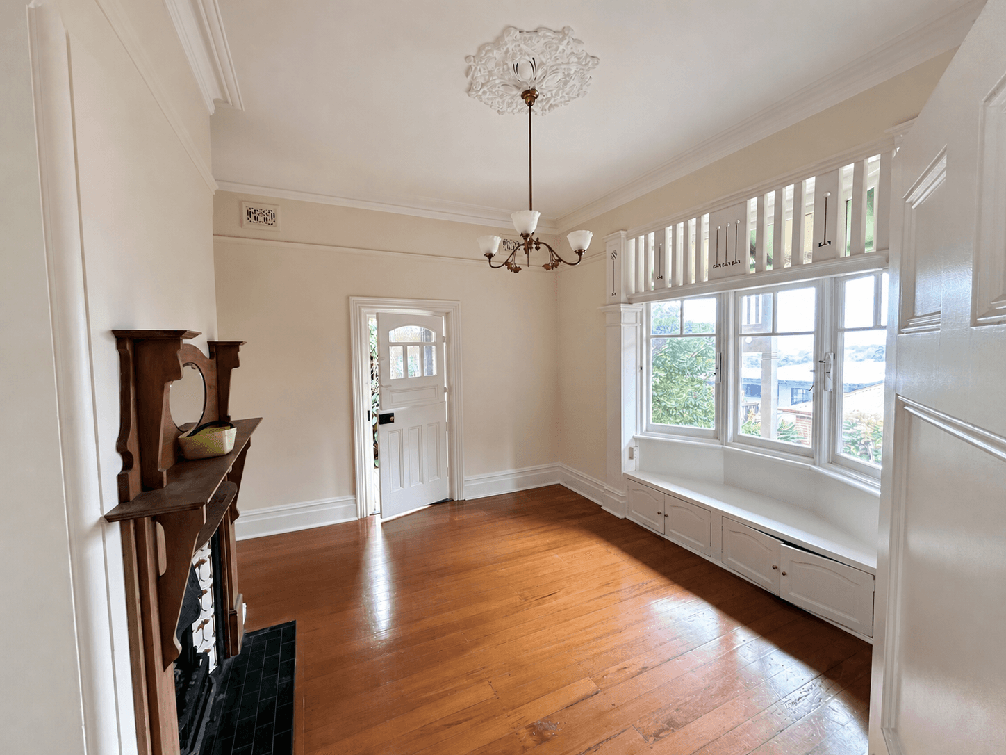 Mona Vale heritage living room after interior repainting
